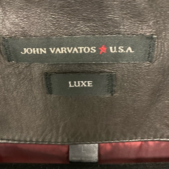 John Varvatos Asymmetrical Leather biker Jacket. Size large - Picture 9 of 9